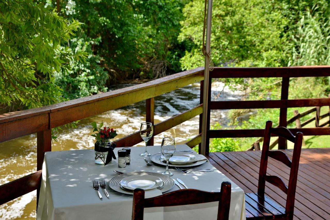 Thanda Manzi Country Hotel 켄투리온 외부 사진
