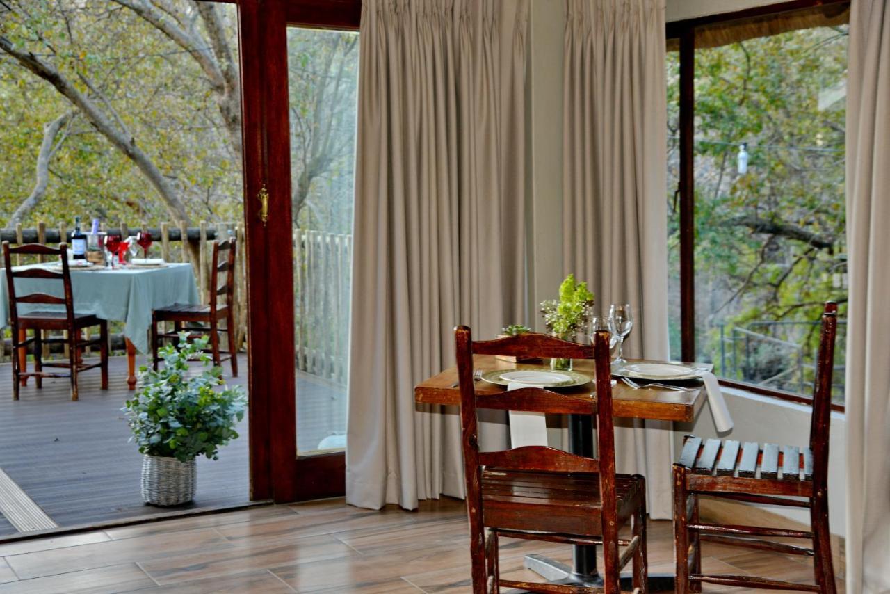 Thanda Manzi Country Hotel 켄투리온 외부 사진